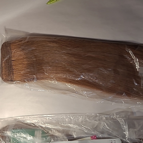 Mona Platinum 100% Human Hair NWT - Picture 1 of 8